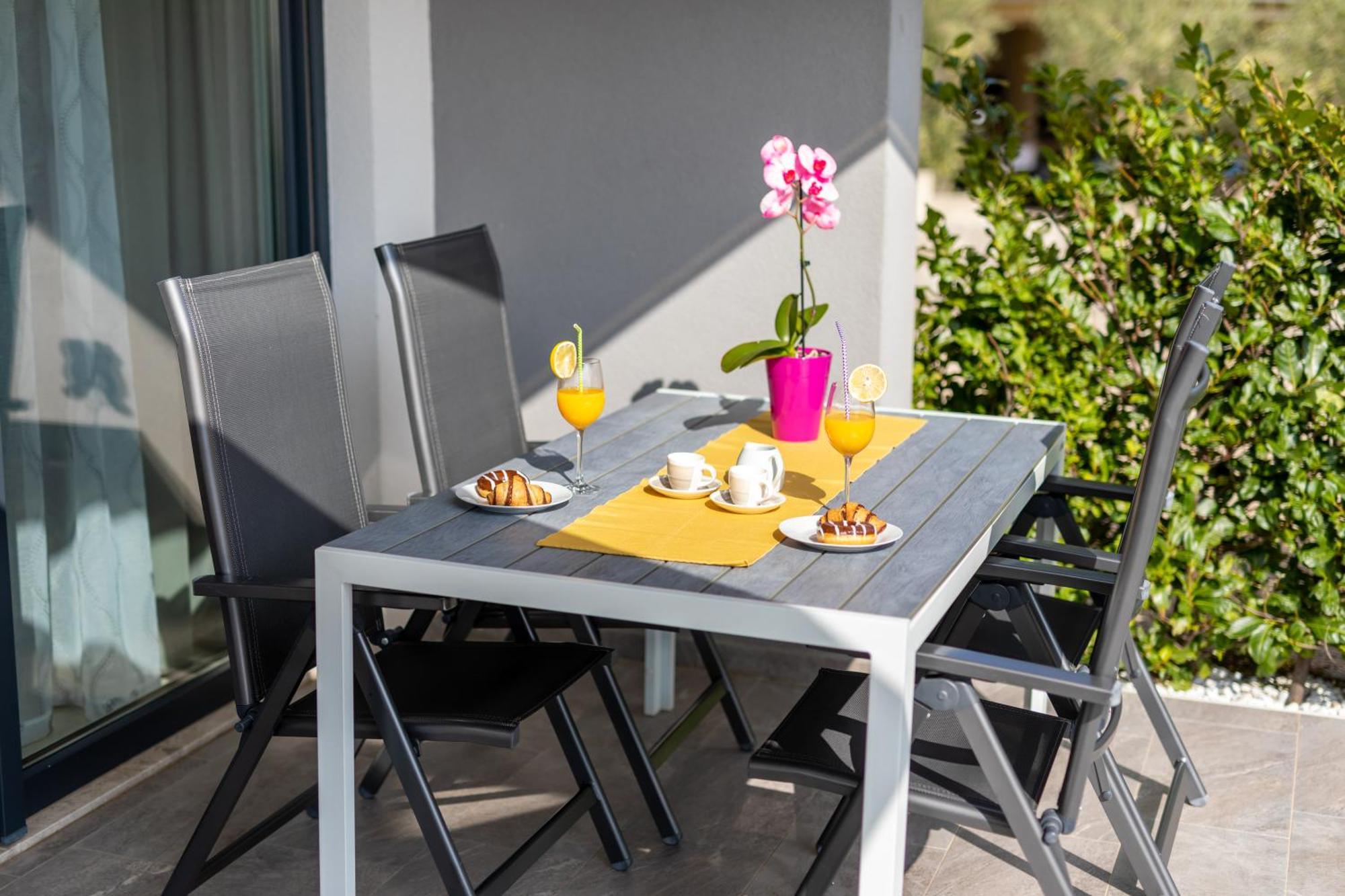 Apartment Elegance Krk Town Buitenkant foto