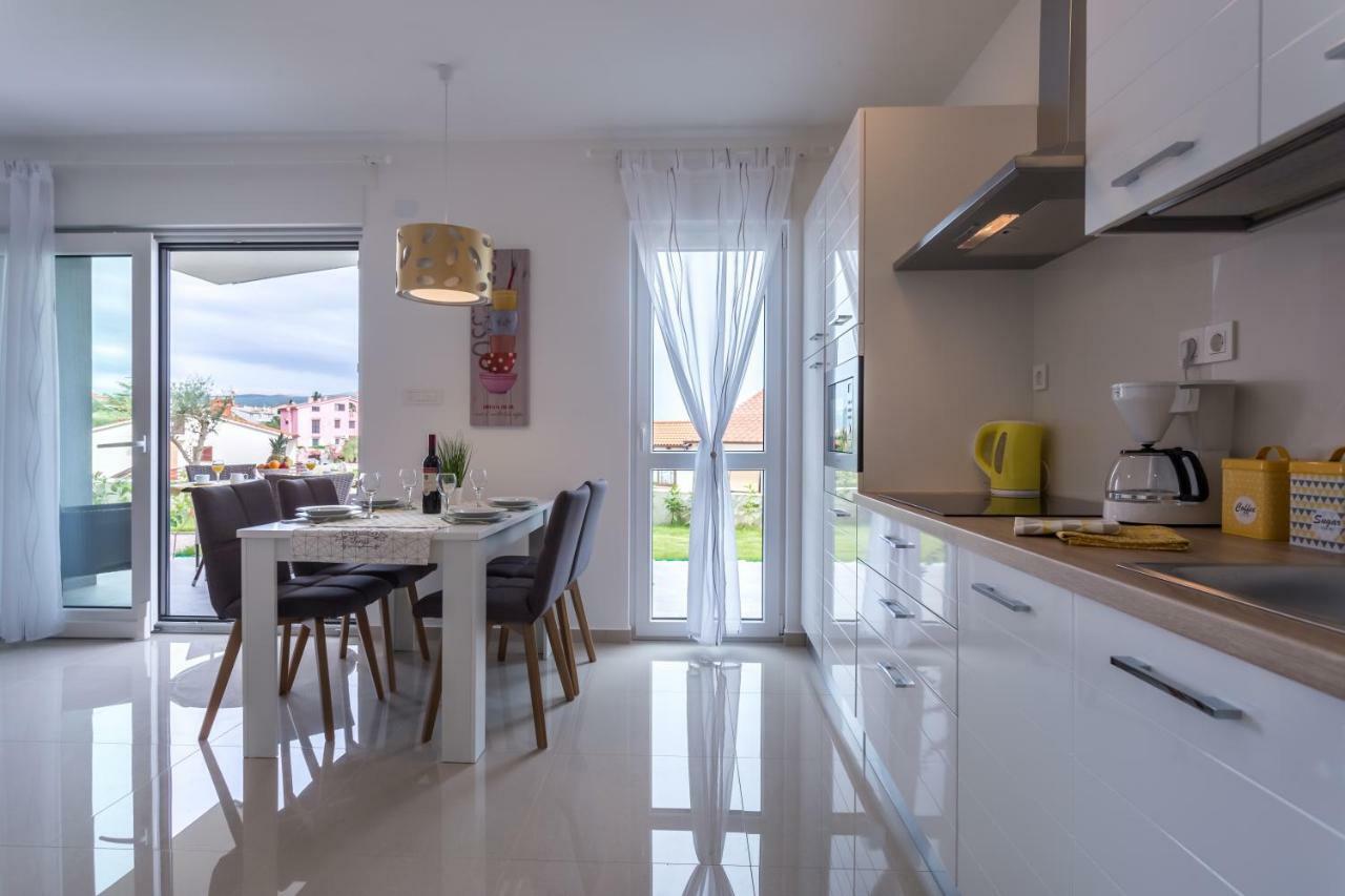 Apartment Elegance Krk Town Buitenkant foto